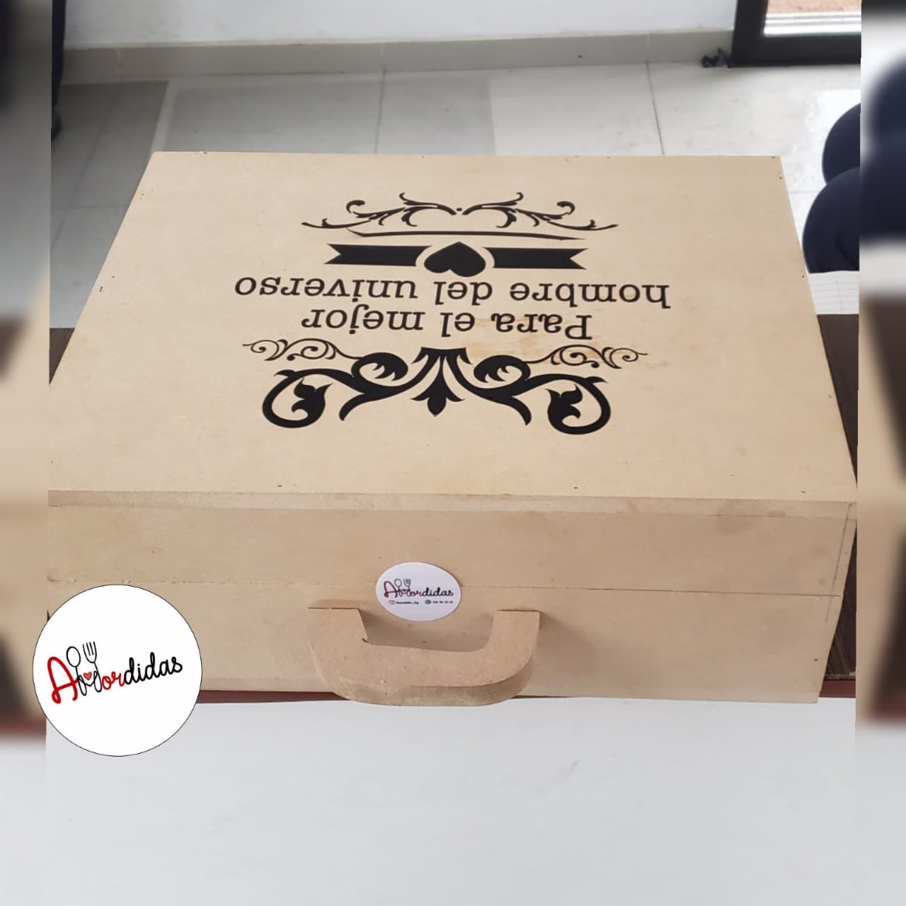 Ancheta Maletín Tequila con José Cuervo y Ferrero Rocher a domicilio en Bogotá - Amordidas
