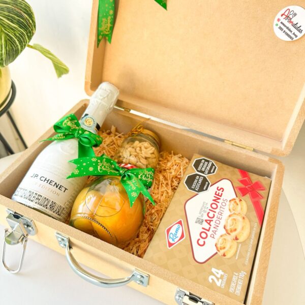 Anchetas corporativos Bogotá – Maletín Navideño