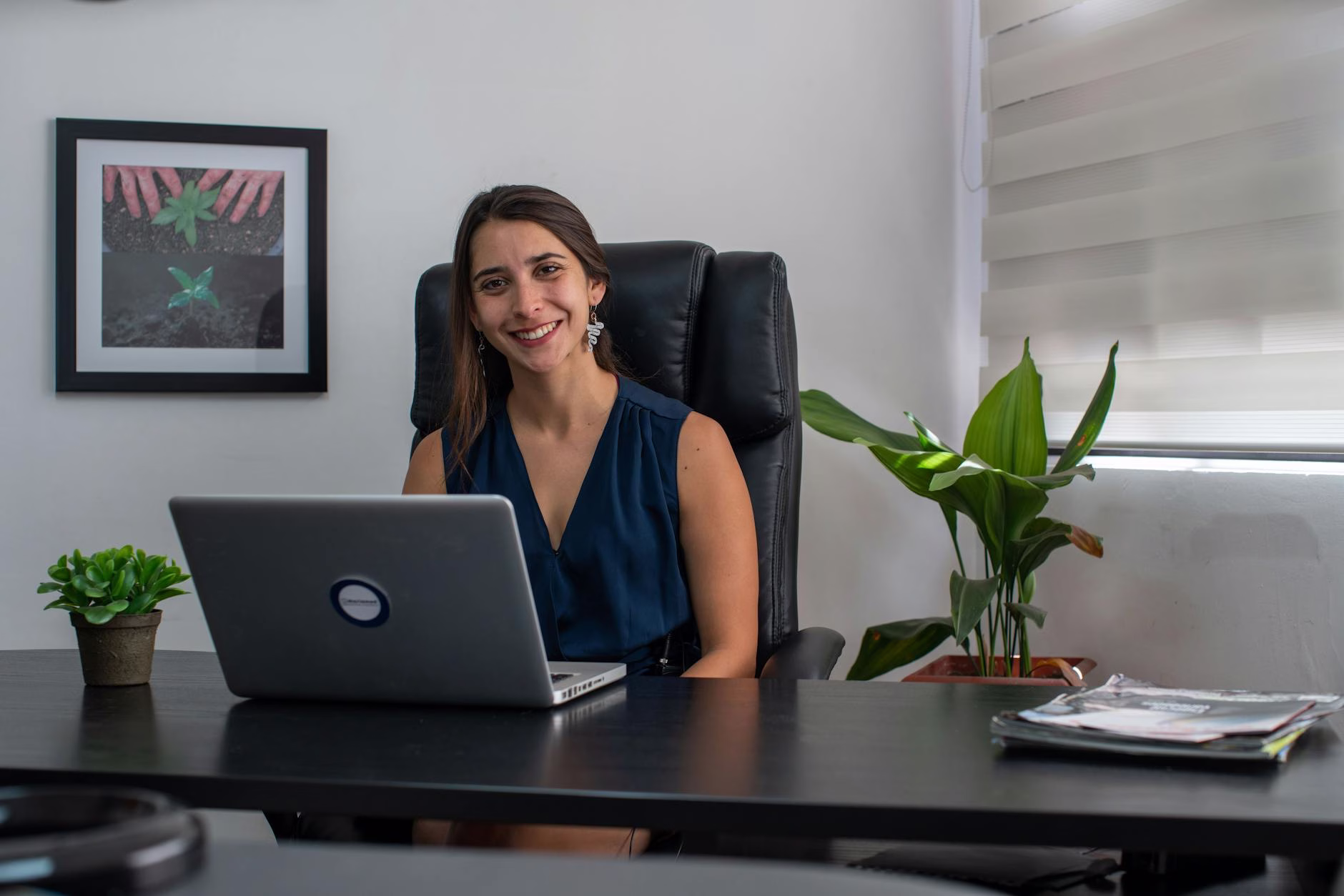 Lee más sobre el artículo Más Allá del Gracias: El Arte de Elegir los Mejores Detalles Día de la Secretaria en Bogotá Según su Personalidad