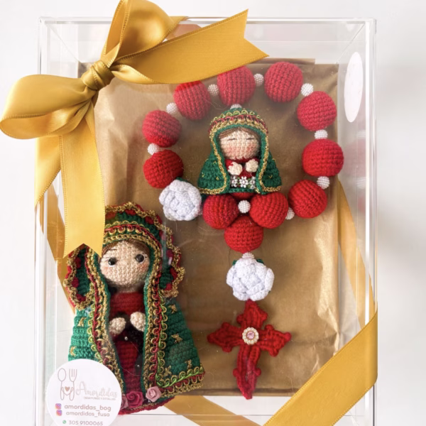 Detalle Sorpresa Bogotá Día de la Madre – Virgen con Rosario y Vela Aromatizada