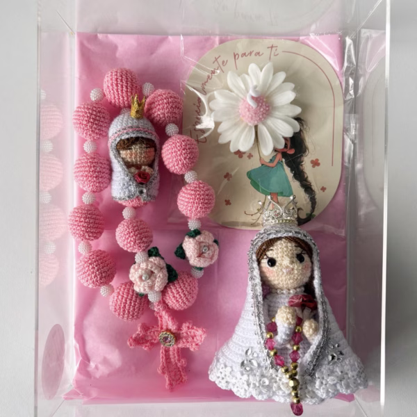 Detalle Sorpresa Bogotá Día de la Madre – Virgen con Rosario y Vela Aromatizada
